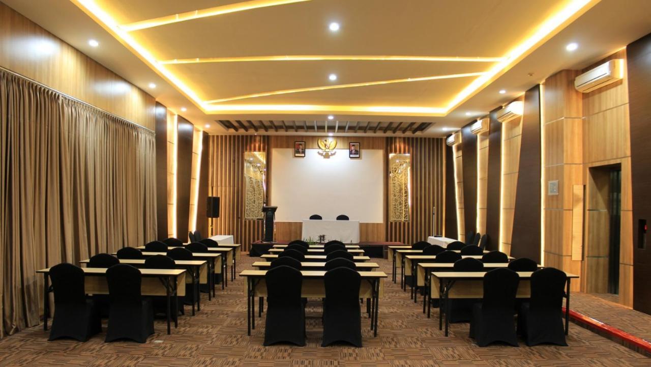 Khas Semarang Hotel Esterno foto